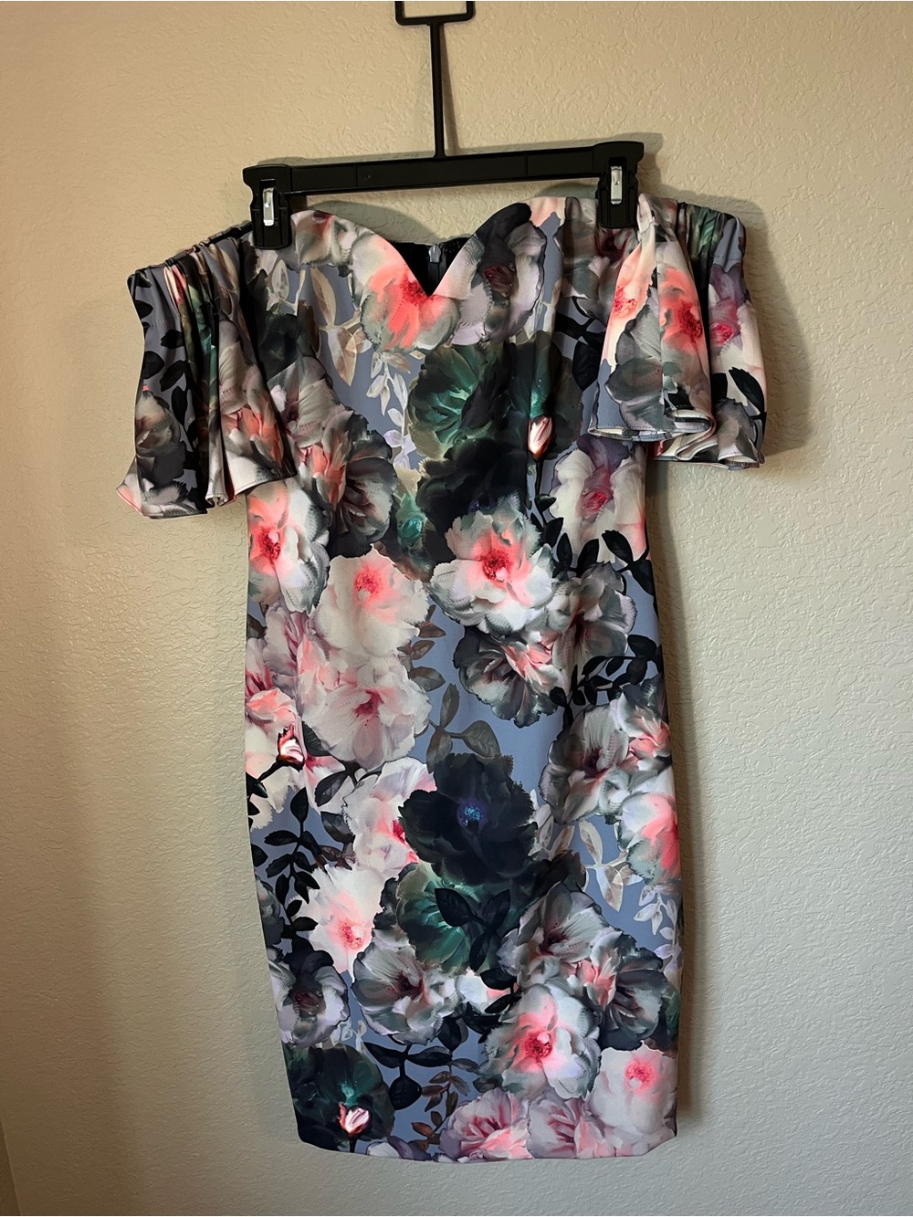 NWOT Badgley Mischka Floral Off Shoulder Sheath Dress Size 6 Watercolor Cocktail